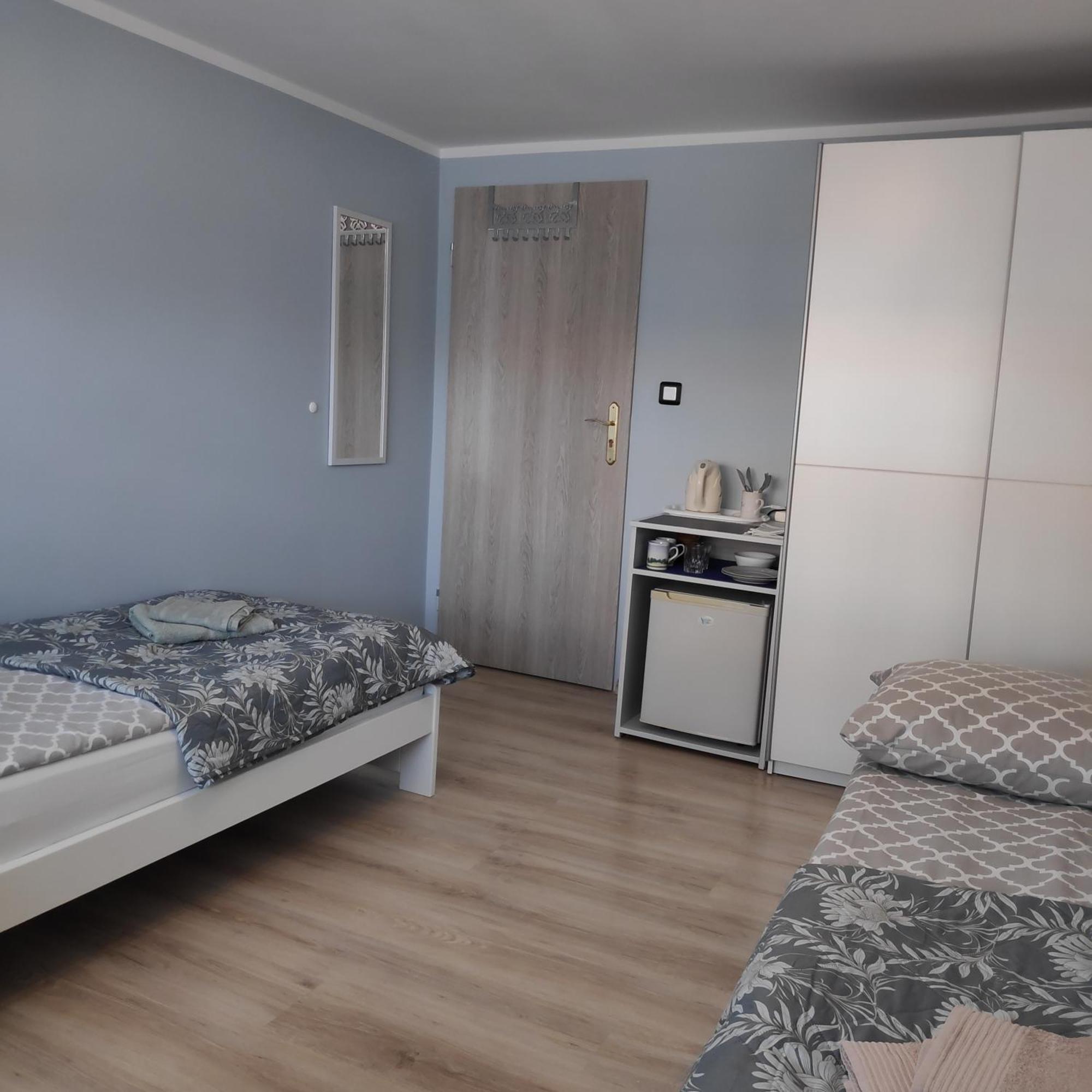 Pokoje Goscinne Moli Leba Exterior foto
